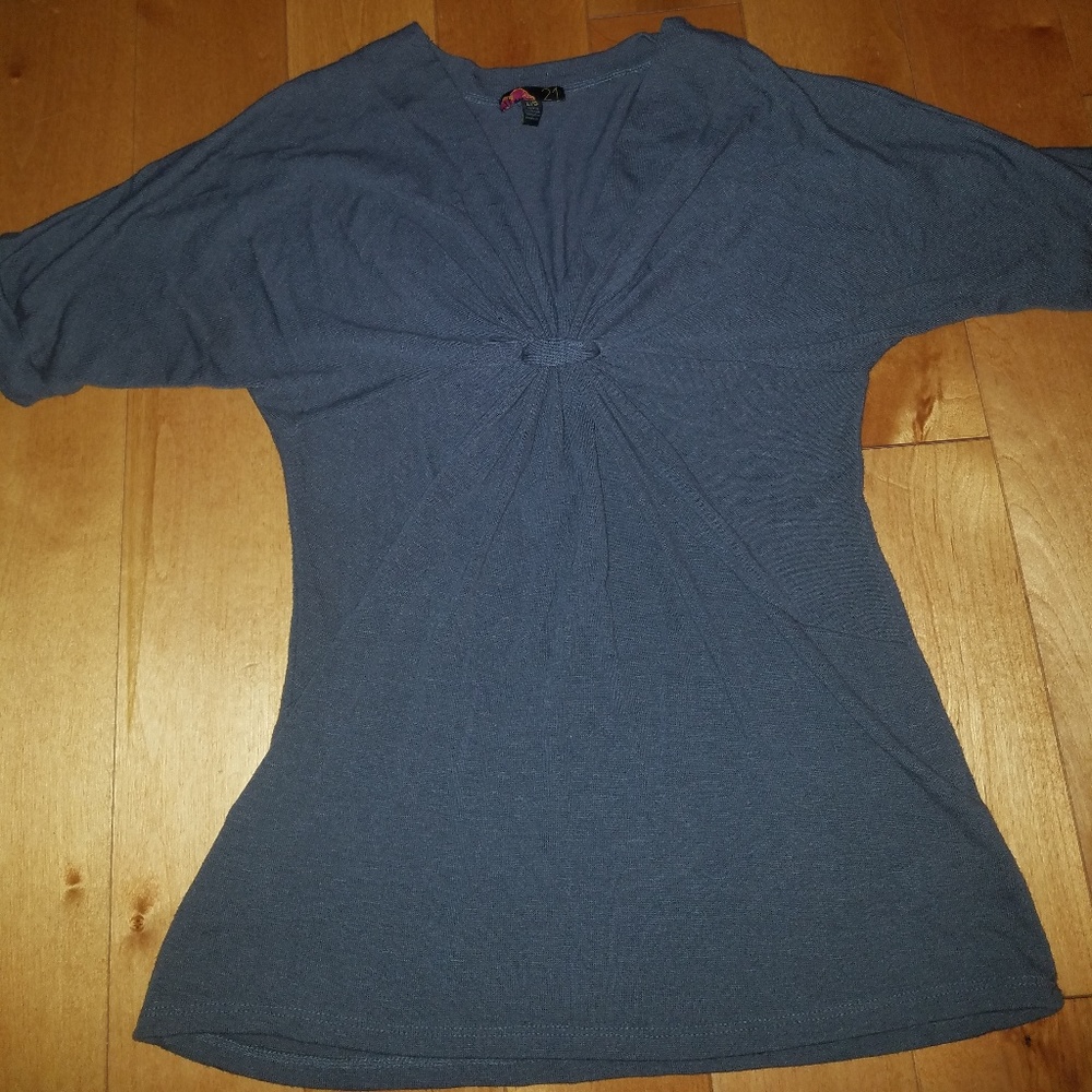 Gray Quarter Sleeve Top